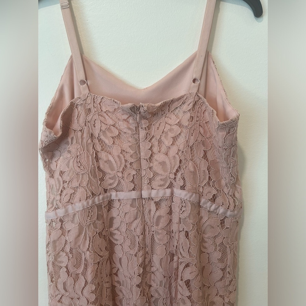 Simply Styled lace dress size medium - Picture 6 of 6